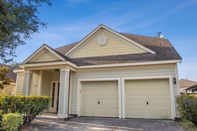 Building Photo - 22010 Shortfin Mako Ct