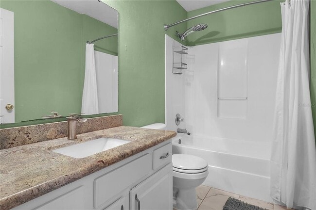 Building Photo - 3211 NW 25th Terrace