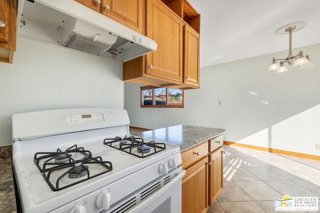 Building Photo - 587 S Calle Ajo