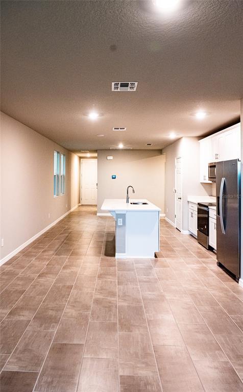Building Photo - 3091 Bella Vista Dr