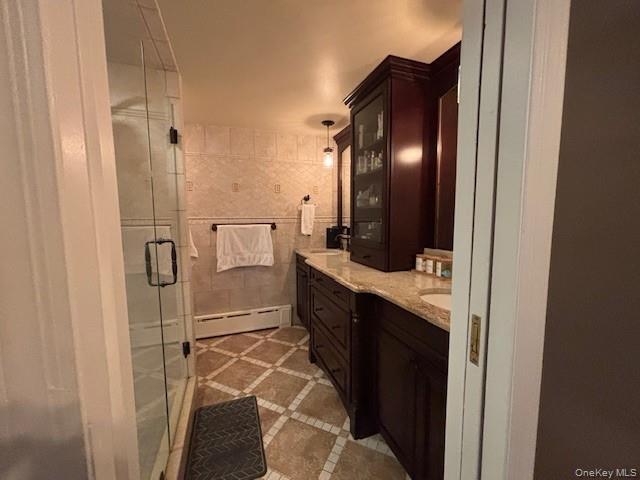 Building Photo - 32 Hitherbrook Rd