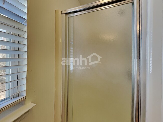 Building Photo - 11405 Hawk Roost Court