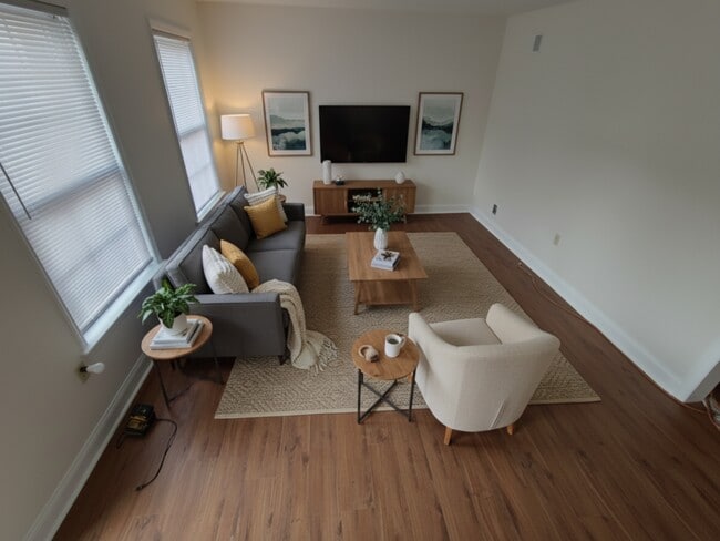 Building Photo - 521 Cobblestone Ln