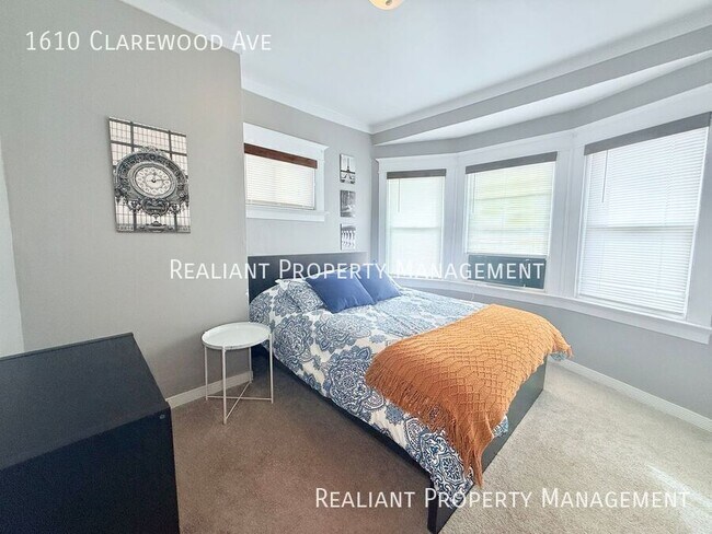 Building Photo - 1610 Clarewood Ave
