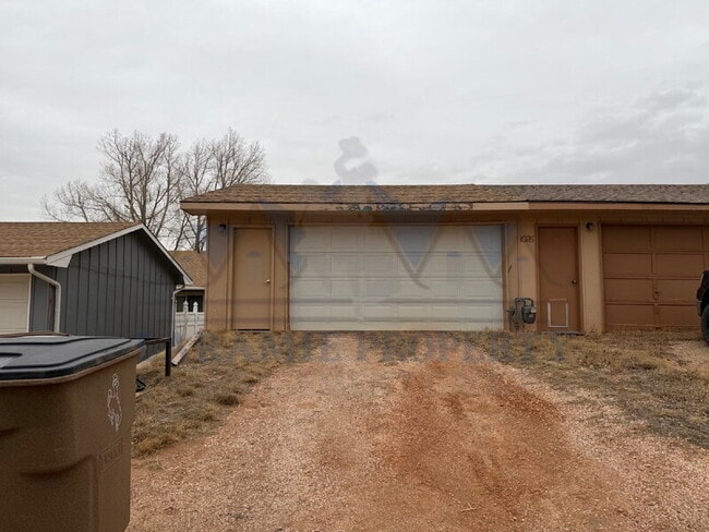 Building Photo - 1080 N 18th St