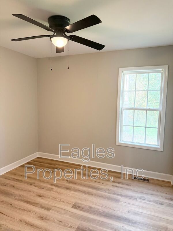 Building Photo - 1713 Harrel St