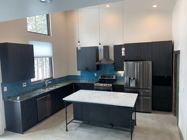 Building Photo - 75 Aspen Meadow Ln