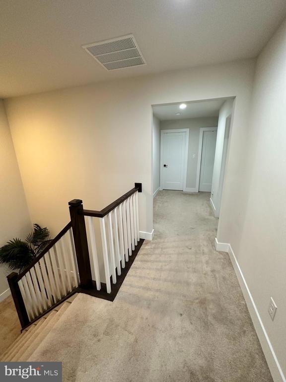 Building Photo - 110 Ginkgo Ln