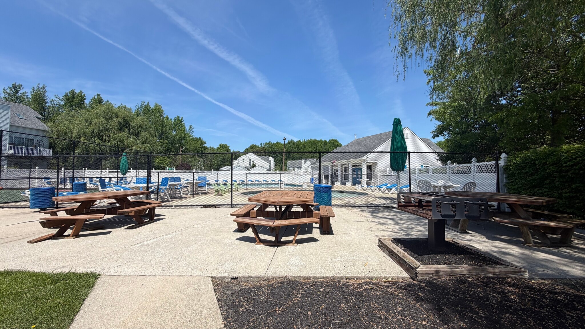 BBQ PAVILLION - 1010 Squirrel Rd