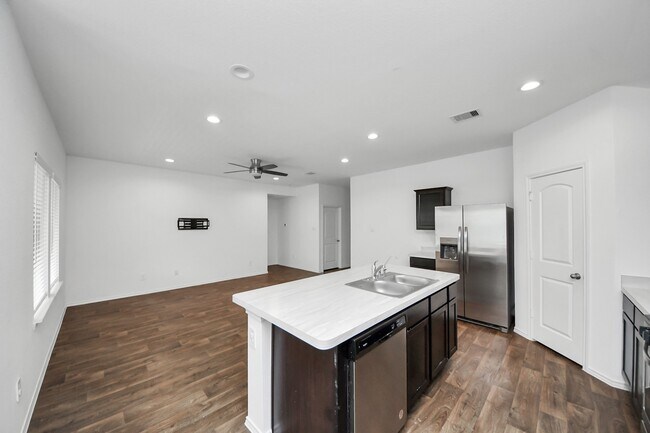 Building Photo - 21314 Sleepy Willow St