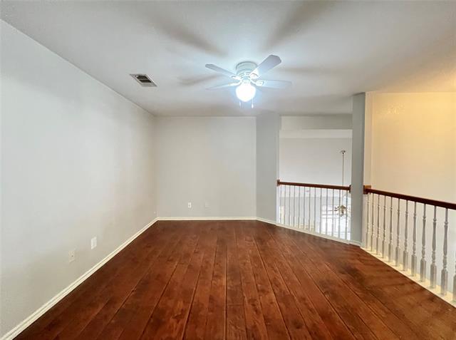 Building Photo - 204 Devonshire Ct