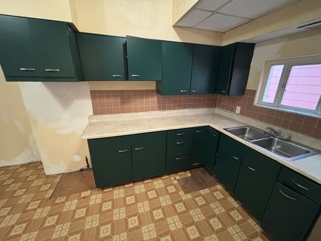 Building Photo - COMING SOON! This is a Lease-to-Own – Not a typical rental.