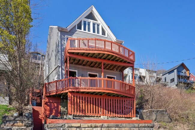 Primary Photo - 1764 Perrysville Ave