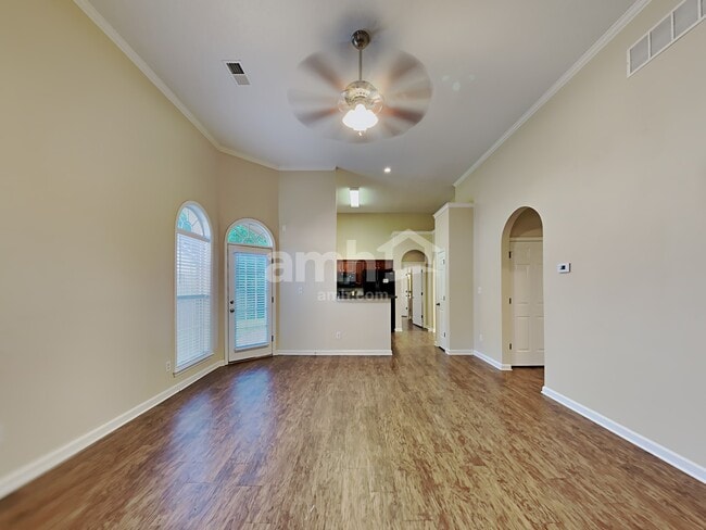 Building Photo - 2713 Bending Elm Dr