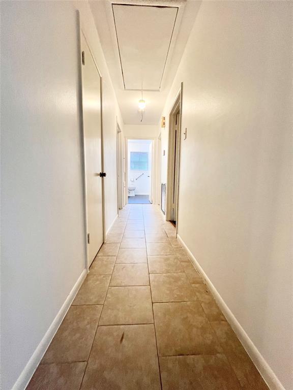 Building Photo - 5546 Beechnut St