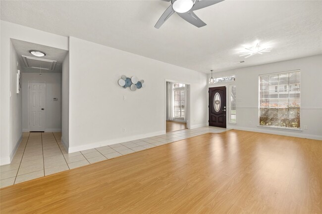 Building Photo - 16314 Cobble Springs Ct