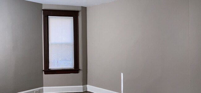 Building Photo - 2009 Ryan Ave