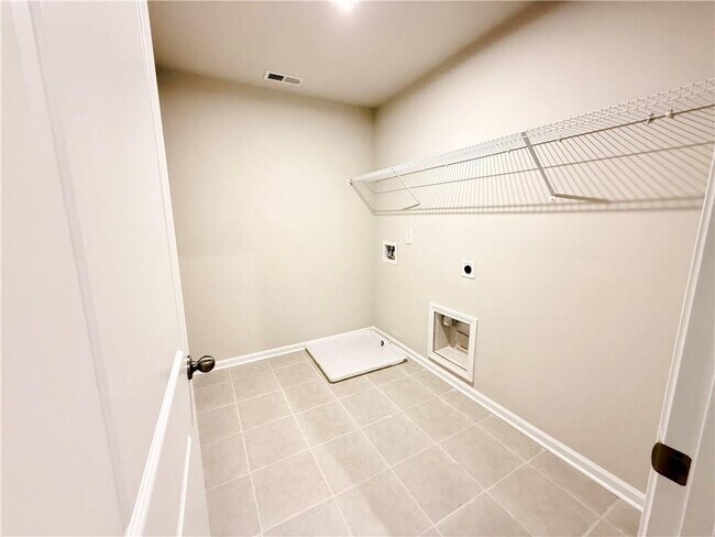 Building Photo - 4752 Black Onyx Path