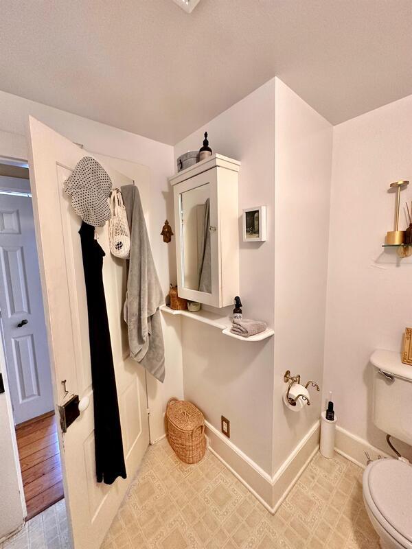 Building Photo - 212 Nevada St