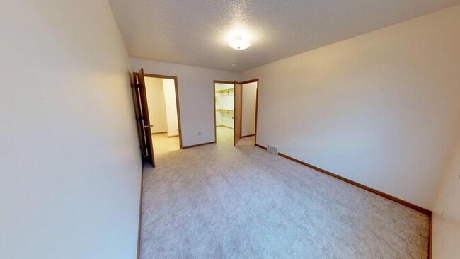 Building Photo - 310 S 13th St