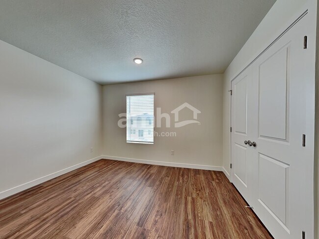 Building Photo - 3572 N Annabell St
