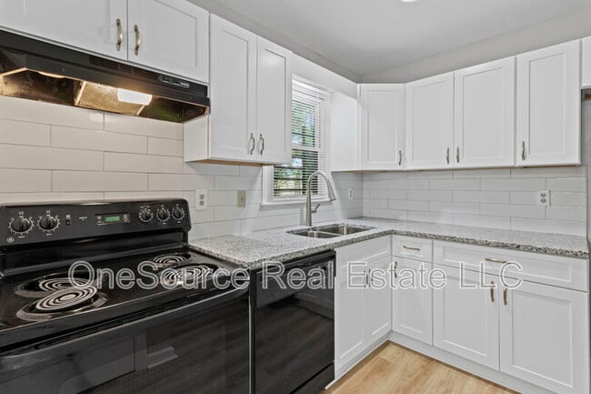 Building Photo - 5301 Stonebush Ter