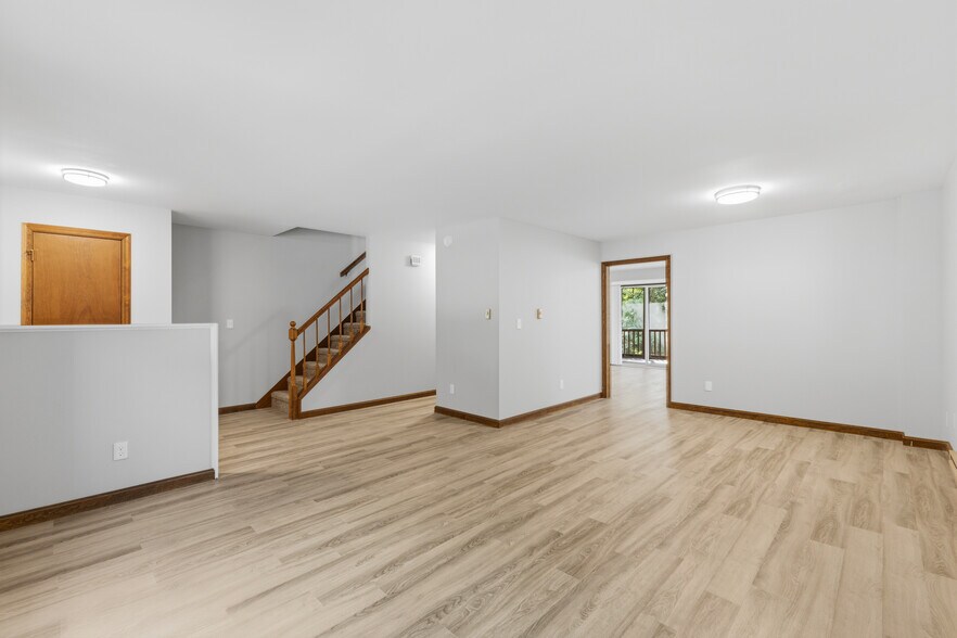 Building Photo - 630 Galen Dr