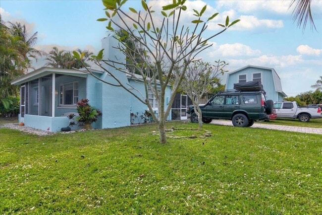 Primary Photo - 866 SW 29th Terrace
