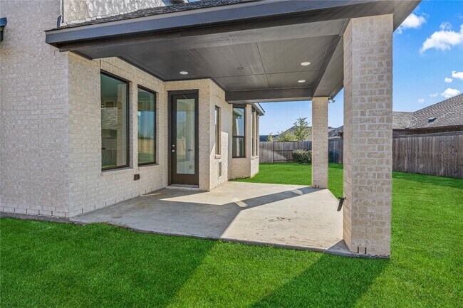 Building Photo - 5106 Sistine Dr