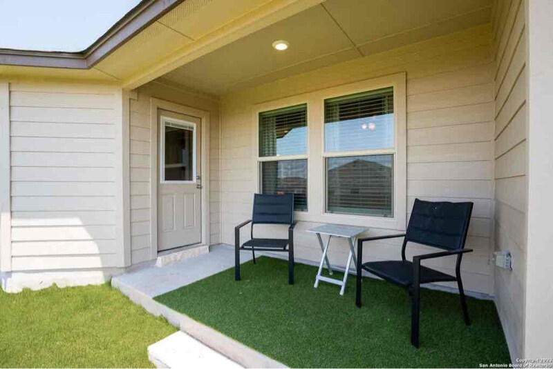 Building Photo - 2402 Corradino St