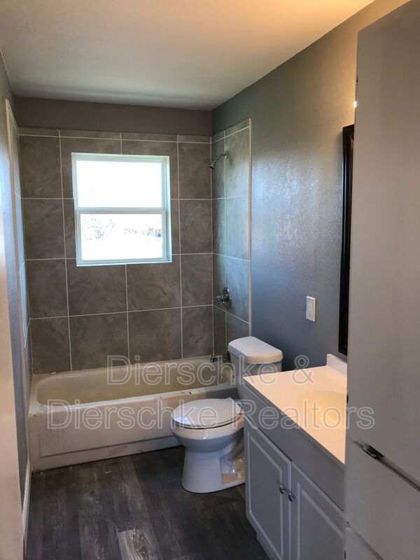 Building Photo - 3608 N Chadbourne St