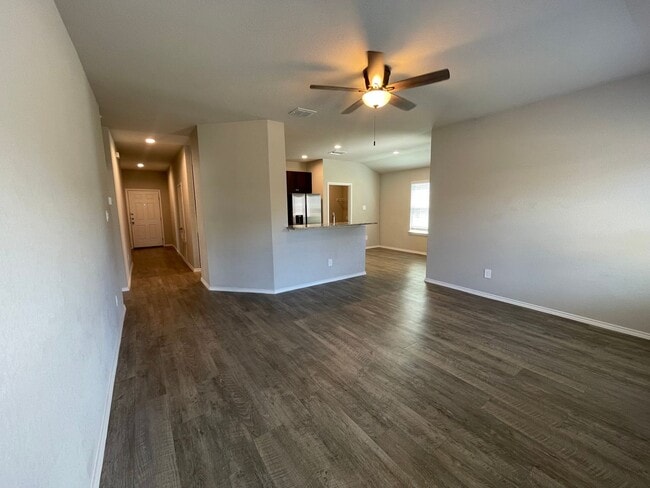 Building Photo - Beautiful Single-Story Rental Home in New Braunfels!