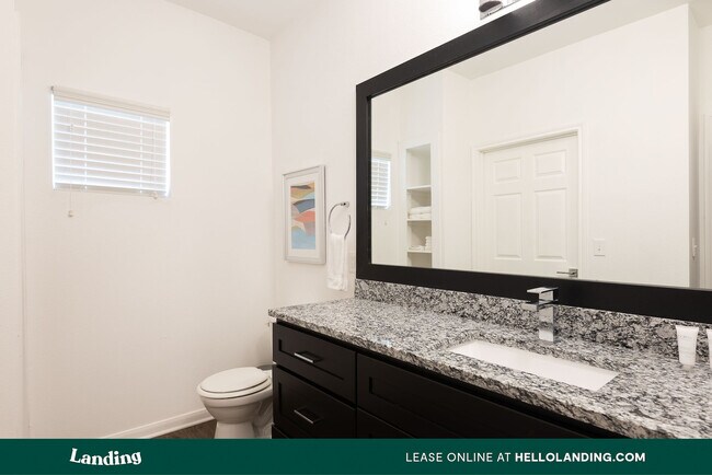 Building Photo - 420 W Slaughter Ln