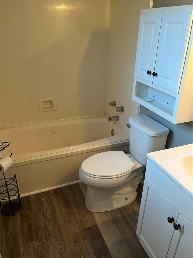 Building Photo - UPCOMING LISTING