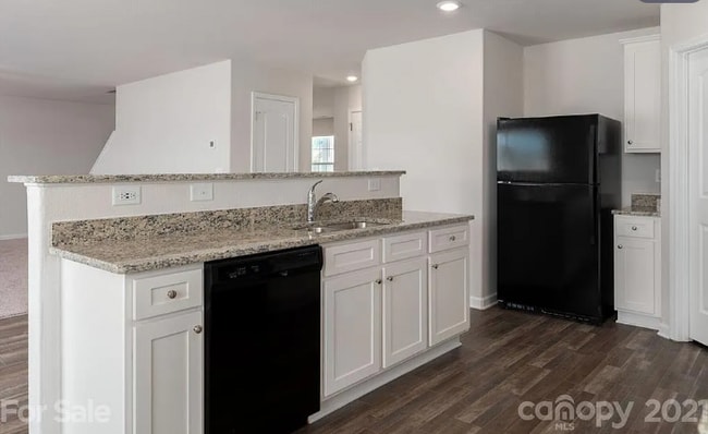 Building Photo - 1108 Creedmore Ct
