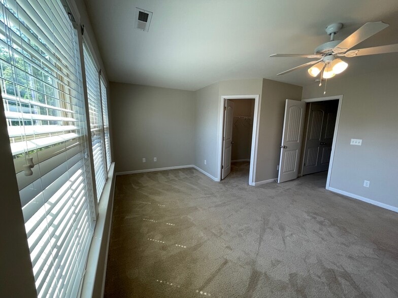 Master Bedroom - 112 Hawkstone Dr
