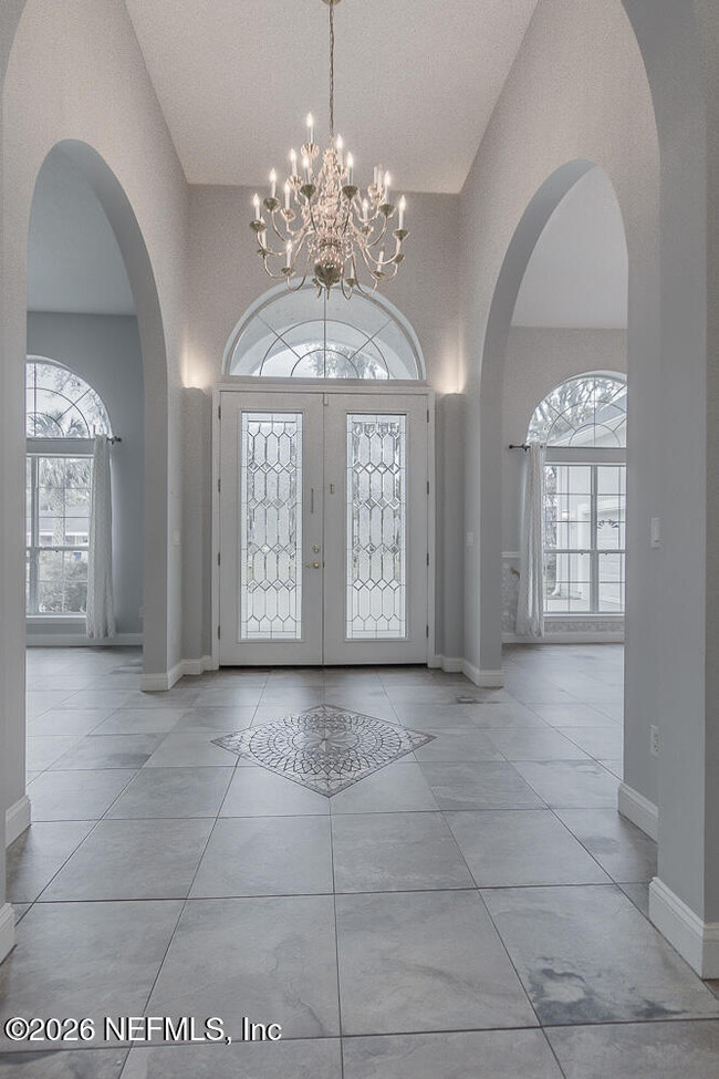 Building Photo - 5466 River Trail Rd N