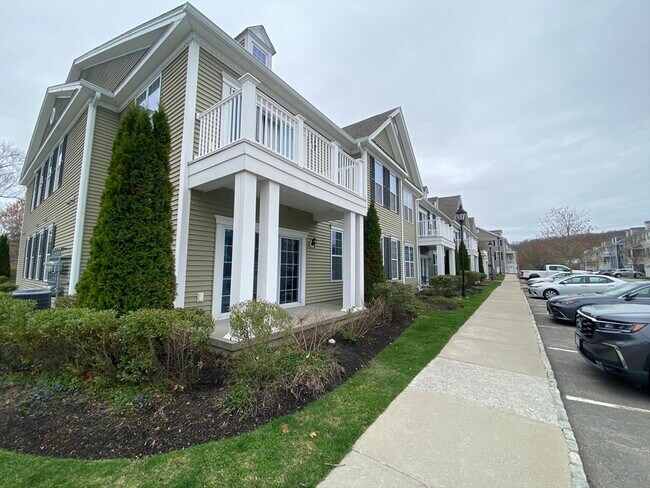 Building Photo - 107 Corning Fairbanks Way