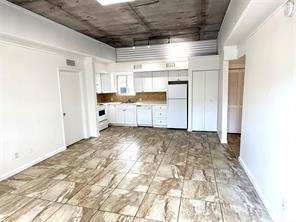 Building Photo - 1255 NE 128th St