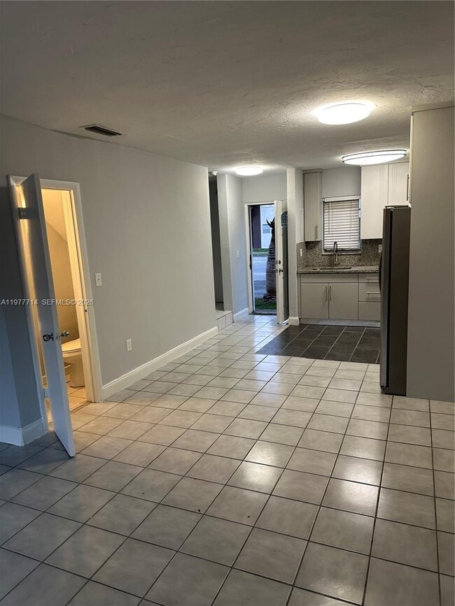 Building Photo - 10902 SW 2nd St