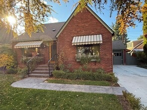 Building Photo - Now renting 3 bedroom House, visit our website at www.stillproperties.com