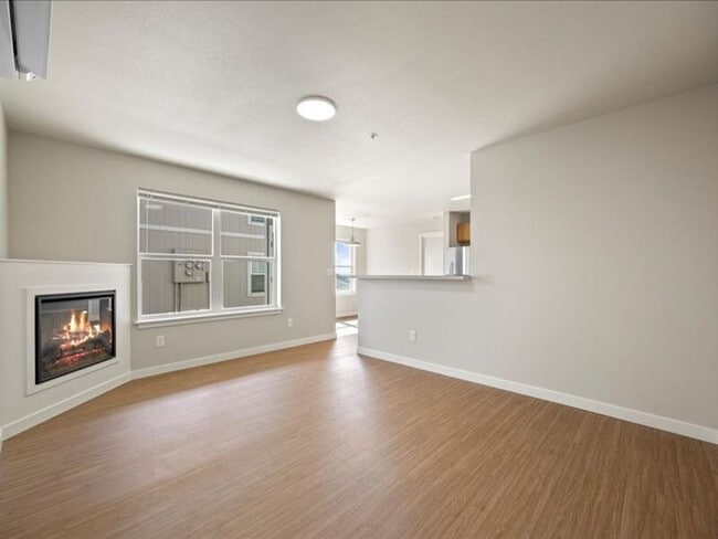 Building Photo - 6005C Chapel Hill Blvd