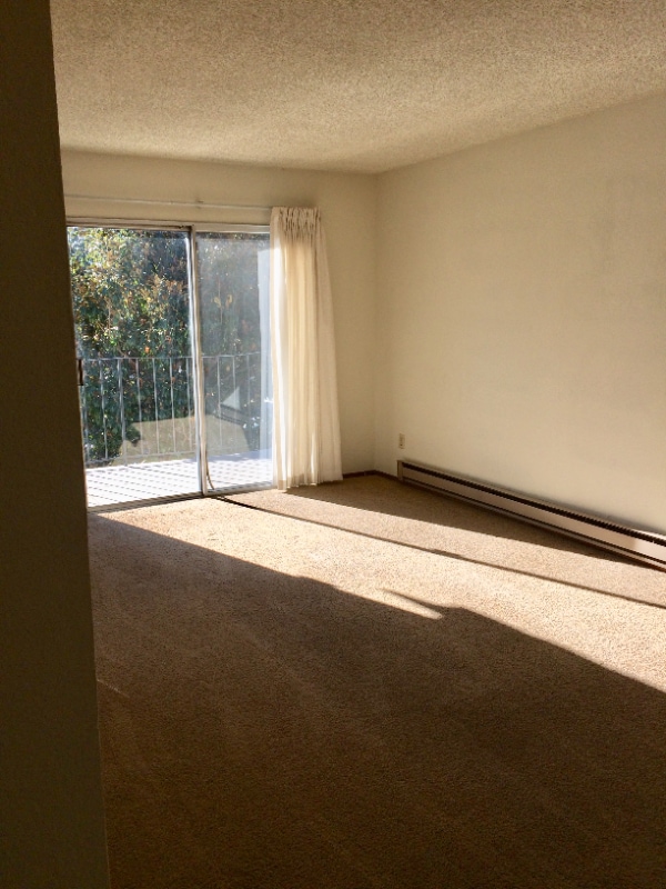 Building Photo - 2750 Park Ave