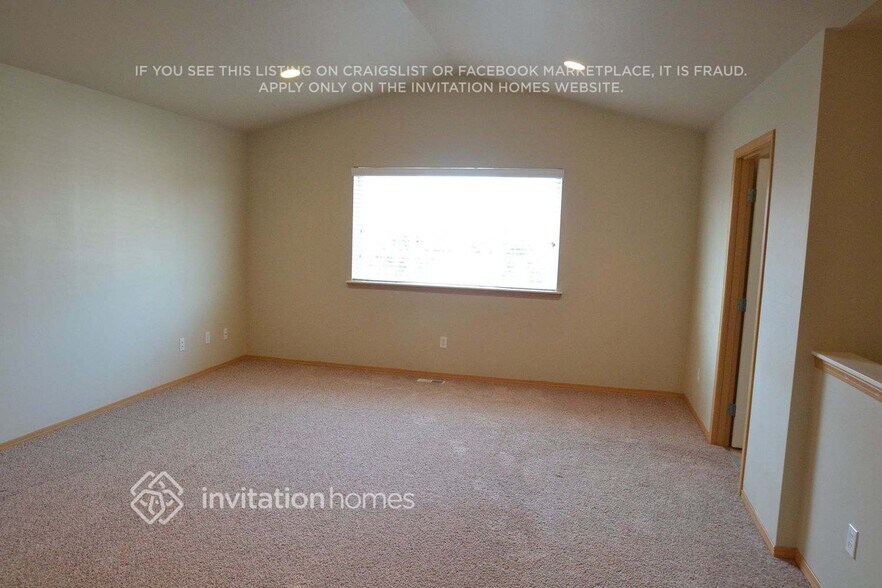 Building Photo - 18403 96th Ave E