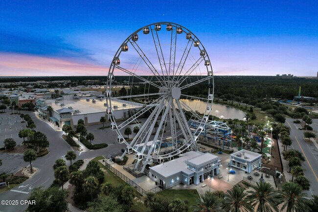 Building Photo - 9000 Parrot Pl