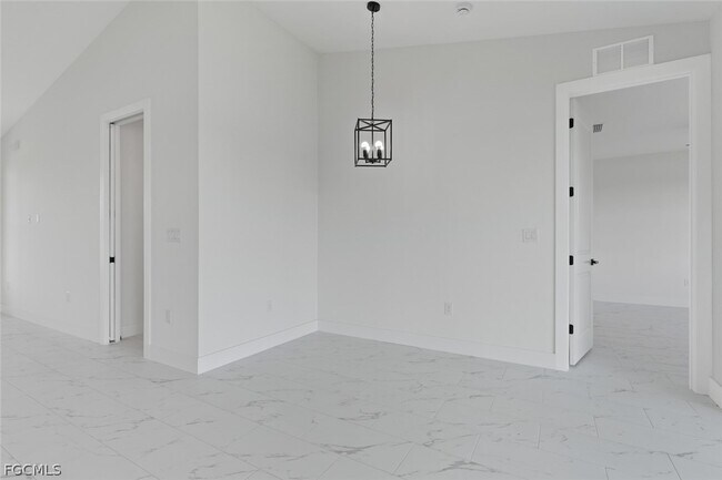 Building Photo - 4306 NW 35th St