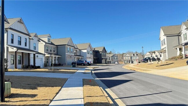 Building Photo - 5401 Bancroft Ln