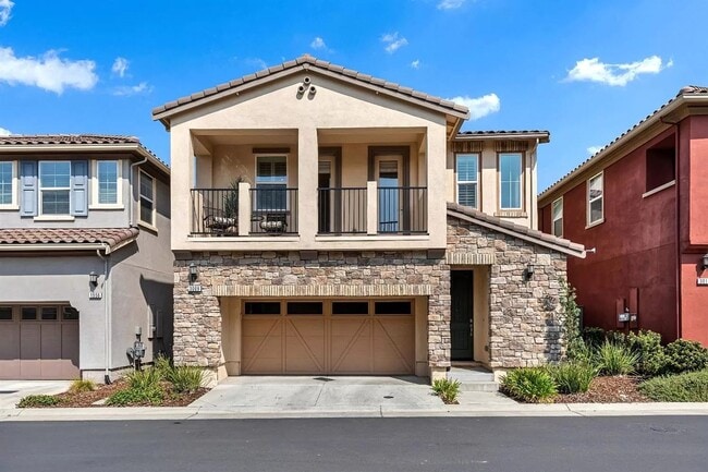Primary Photo - Great location close to Kaiser Roseville