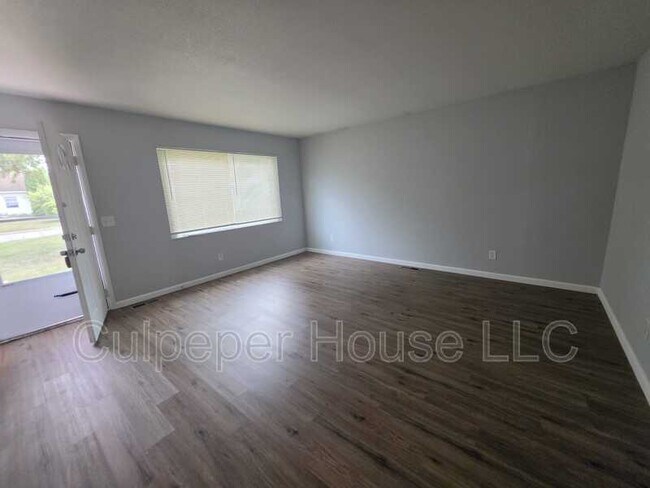 Building Photo - 3414 Forest Grove Dr