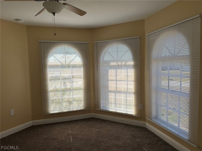 Building Photo - 2553 NW 21st Ave